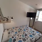 דירה Golfsur-jacuzzi-privateparking-2bath-4bedroom-4tv-netflx-fastwifi *